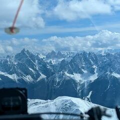 Flugwegposition um 13:36:19: Aufgenommen in der Nähe von 39030 Gsies, Autonome Provinz Bozen - Südtirol, Italien in 2984 Meter